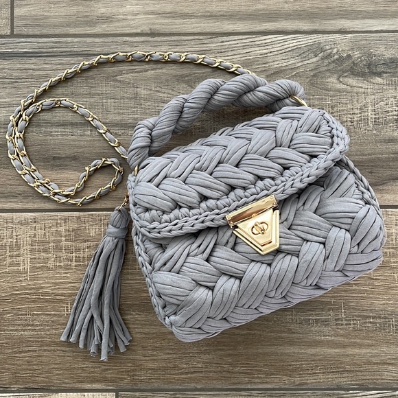 Handbags - Gray Knit Shoulder Bag